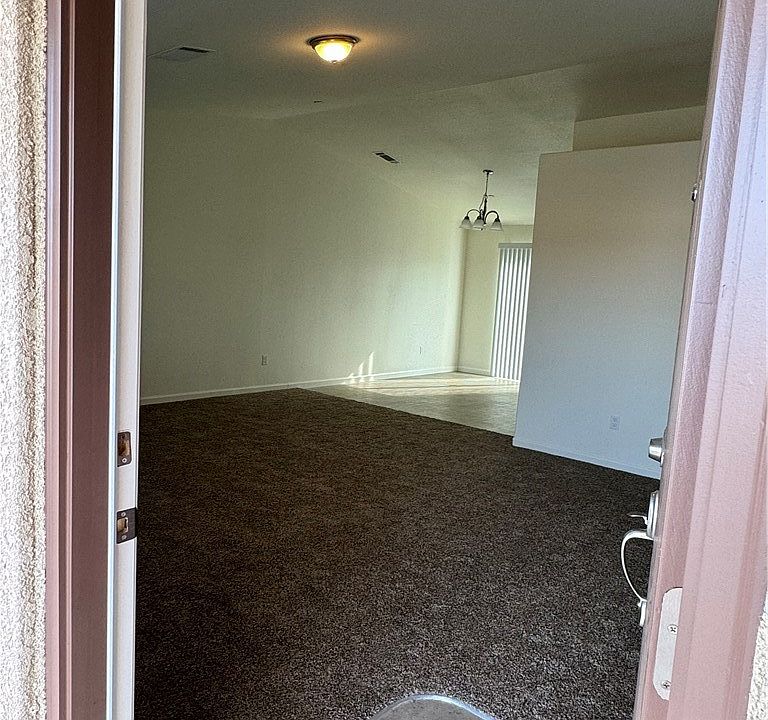 7279 W Petrel Ct, Winton, CA 95388 Zillow