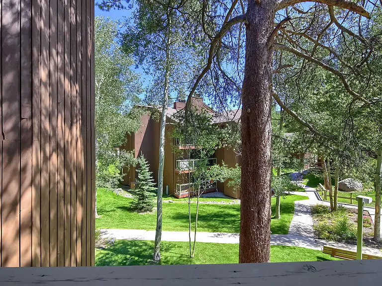 393 Wild Irishman Rd #1057 — Photo 43