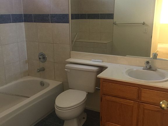 2.5 baths newly tiled