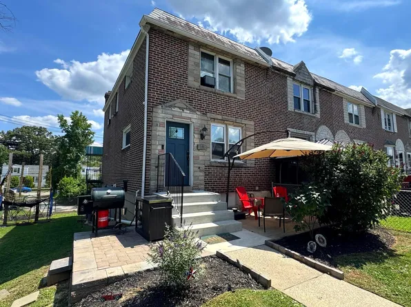 218 Spruce St, Glenolden, PA 19036