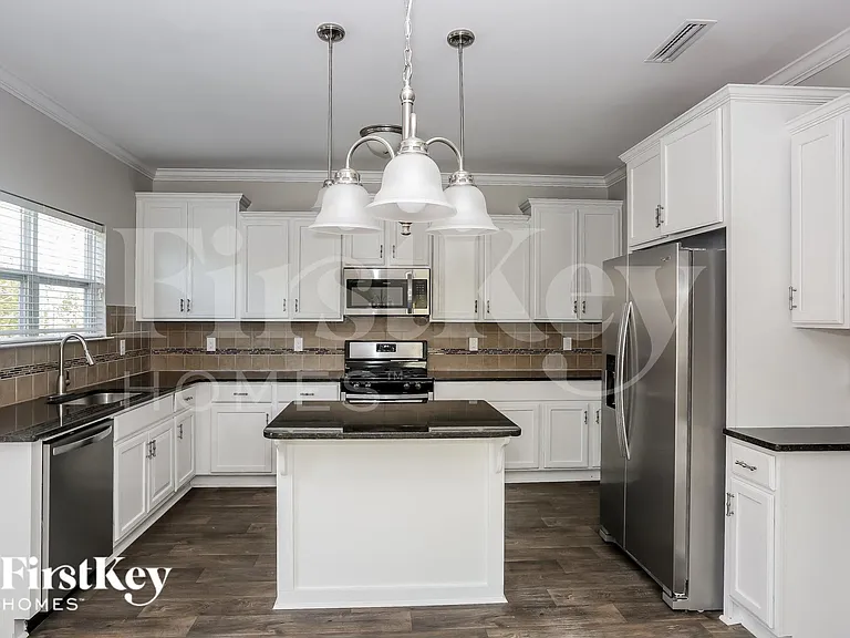 12852 Clydesdale Dr — Photo 7