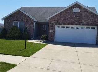 1309 Fawn Ct, Hobart, IN 46342
