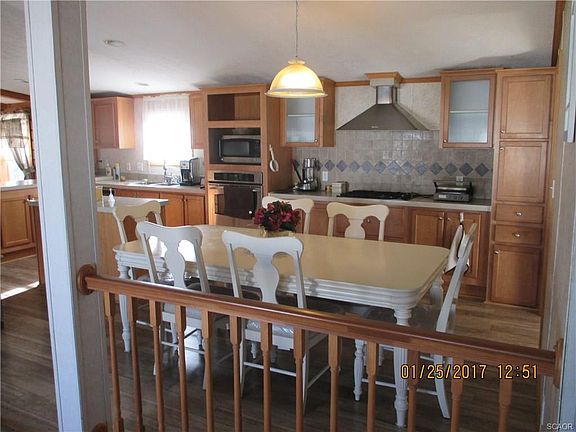 4th image of 36948 Mallard Dr