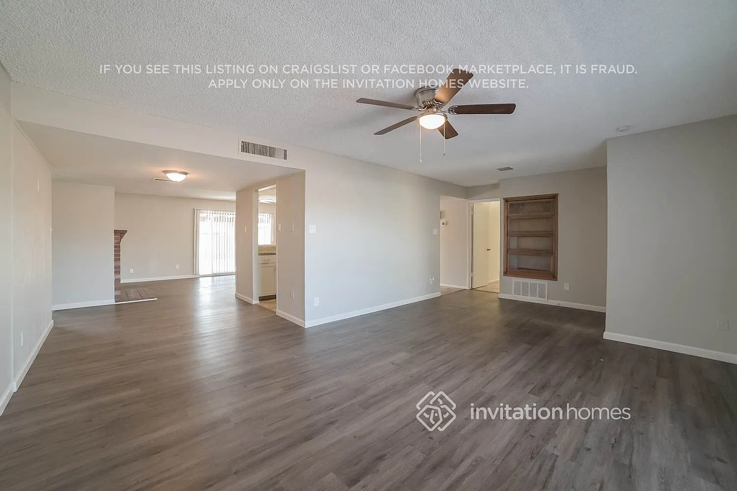 4803 W Gardenia Ave Glendale, AZ 85301 — Photo 2