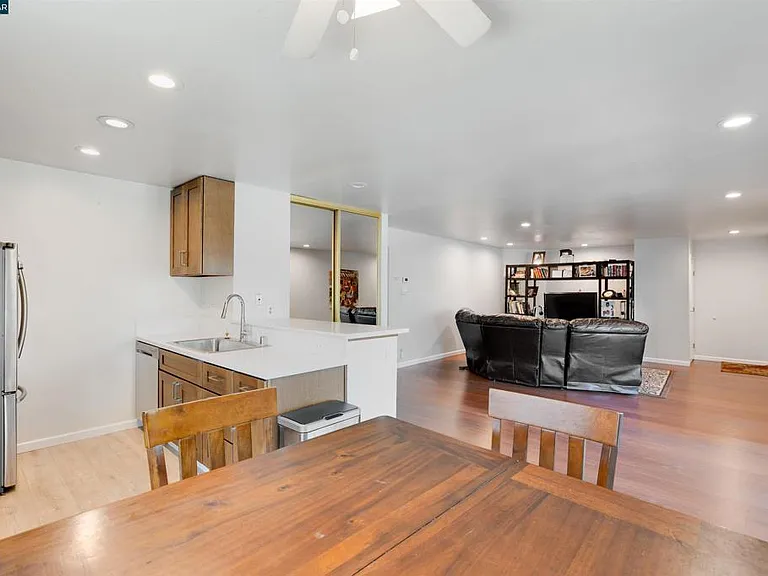 9085 Alcosta Blvd #409 — Photo 9