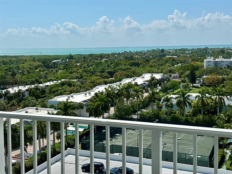 881 Ocean Dr #10D — Photo 7