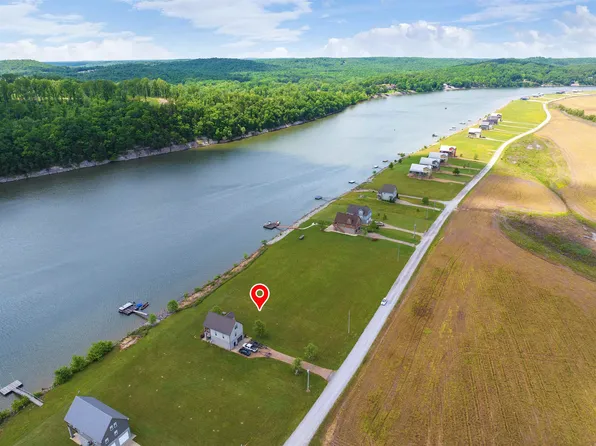 1027 Hardin Bottom River Rd, Clifton, TN 38425