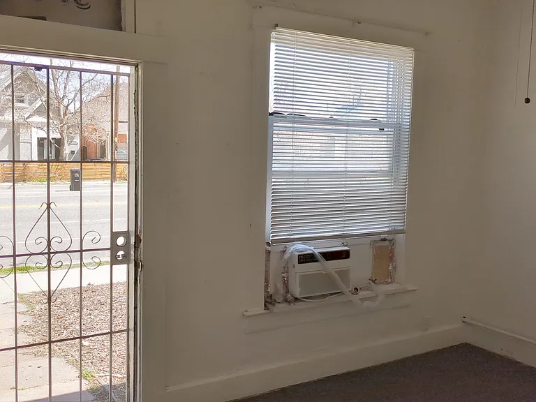 3745 N Marion St — Photo 4