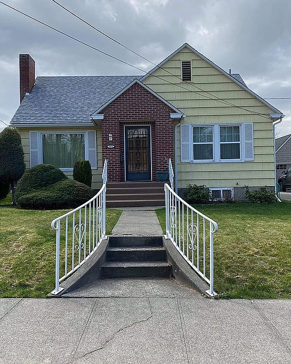 1st image of 1024 Boyer Ave