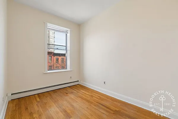 Rented by Brooklyn Heights Real Estate Inc | media 9