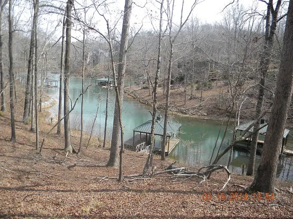 106 Bright Water Trl, Six Mile, SC 29682