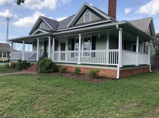 27 S Main St, Inman, SC 29349