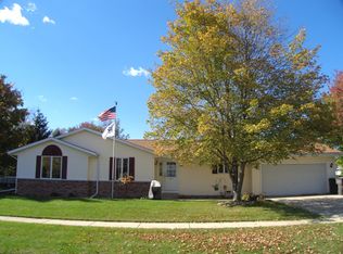 1989 Lilly St, East Troy, WI 53120