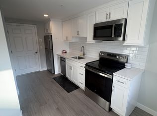 32 Main St #D, Barnstable, MA 02630