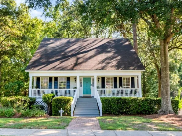 3016 Lindholm Dr E, Mobile, AL 36693