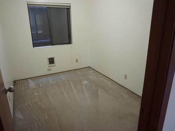 4th image of 101 Missouri St