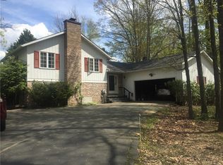 15534 Woodrow Dr, Meadville, PA 16335