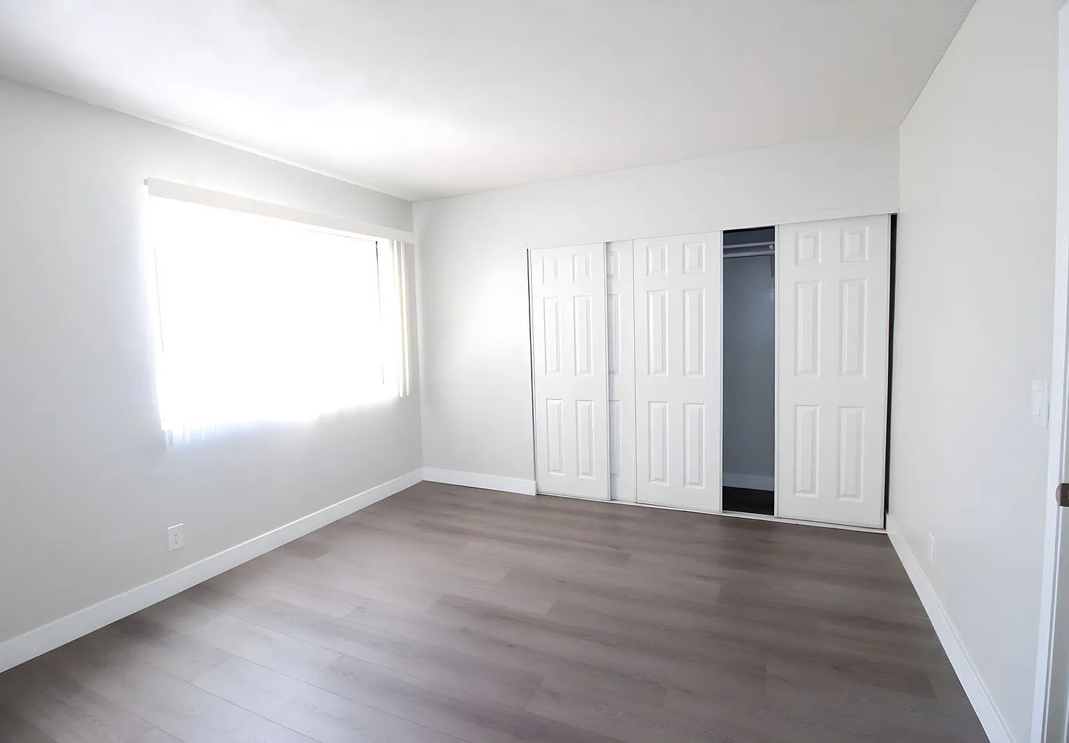 1 bed, 1.0 bath, $2,289 — Photo 3