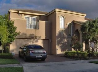 5371 SW 155th Ave, Pembroke Pines, FL 33027