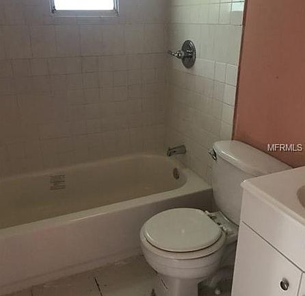 4th image of 707 Oaklando Dr