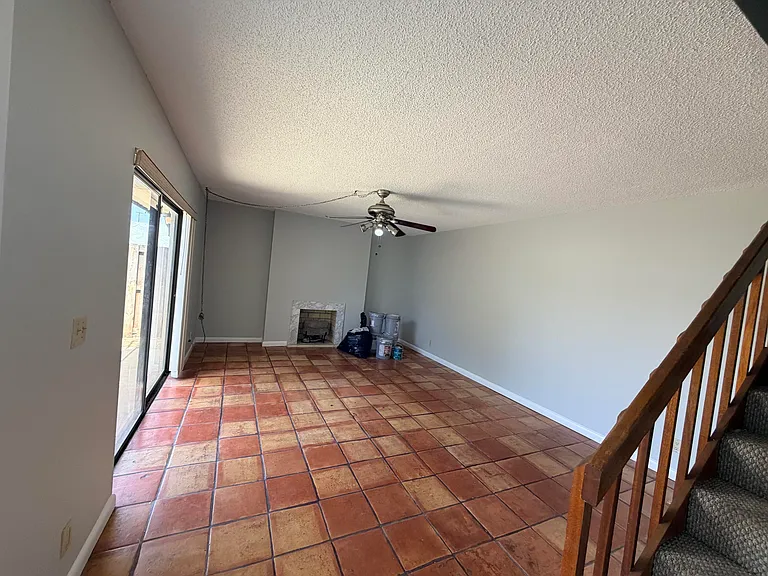 37 Lake Arbor Dr — Photo 3