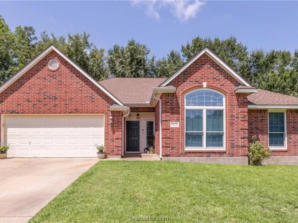 4005 Stafford Point, Bryan, TX 77808