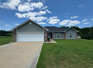 9900 Mars Hill Rd, Bauxite, AR 72011