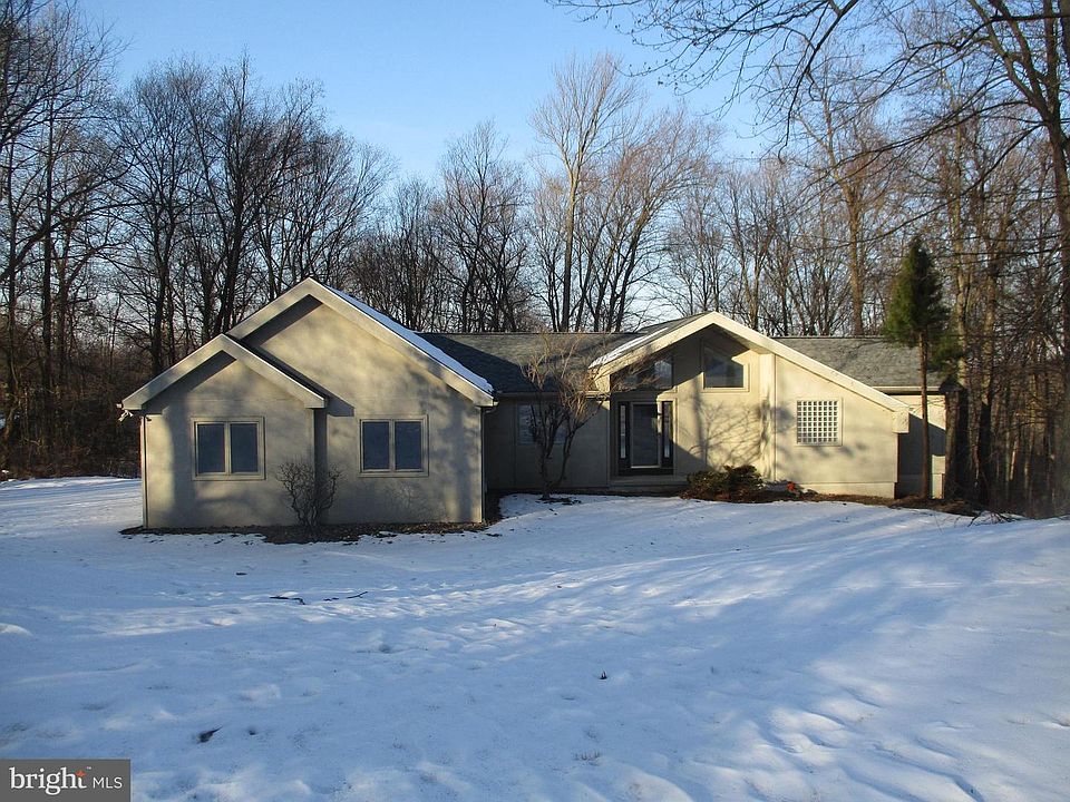 1st image of 34 Robin Lea Ln