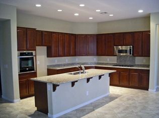 2286 Sandstone Cliffs Dr, Henderson, NV 89044