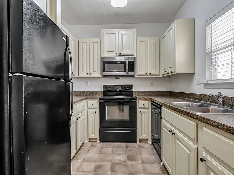 375 Laurel Oak Ln #375 — Photo 42