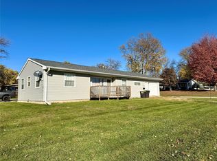 1001 SW 2nd St, Eagle Grove, IA 50533