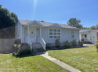 315 Collins St, Stroudsburg, PA 18360