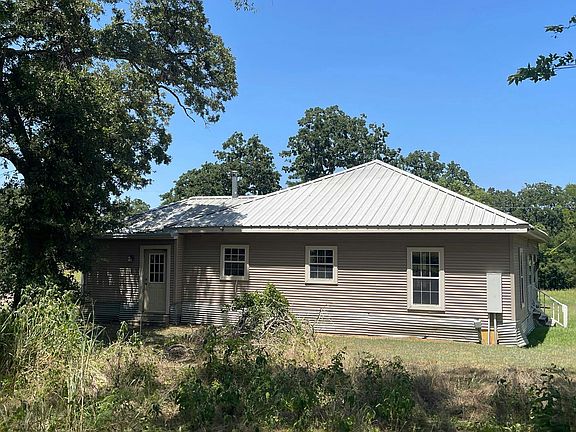 2nd image of 7028 County Road 461
