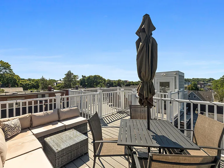 52 W Emerson St #6 — Photo 27