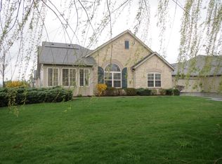7439 Falls View Cir, Delaware, OH 43015 | Zillow