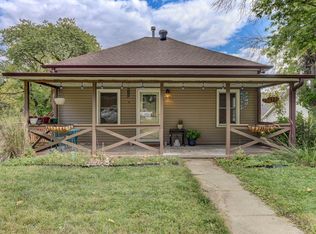 3 N Hazel St, Glenwood, IA 51534