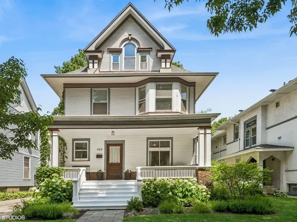 420 N Grove Ave, Oak Park, IL 60302