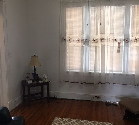 5th image of 3300 Maryland Ave
