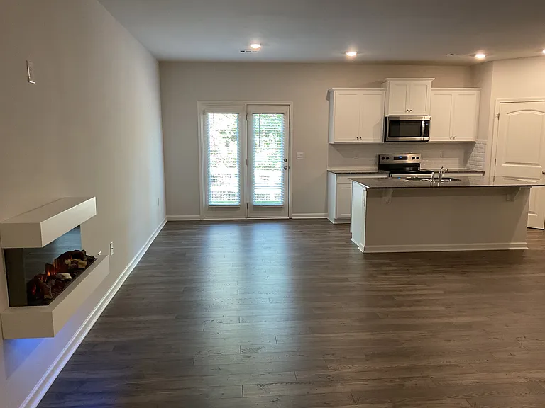 487 Stoneybrook Dr — Photo 29