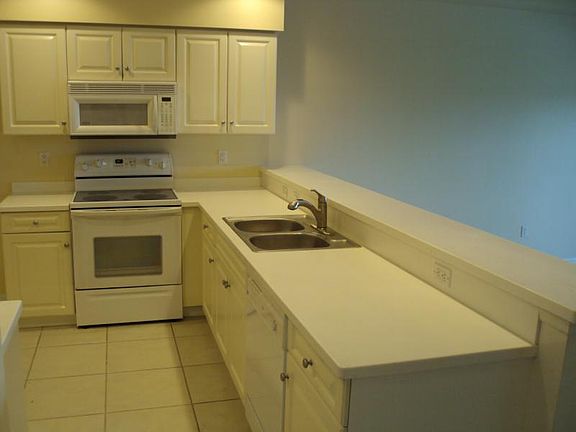 4th image of 1781 Four Mile Cove Pkwy #115