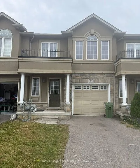 5 Trafalgar Dr — Photo 1
