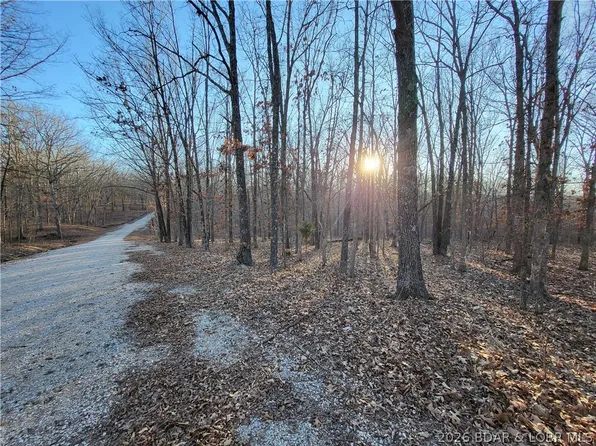 Wenzel Pl #217-218-219, Edwards, MO 65326