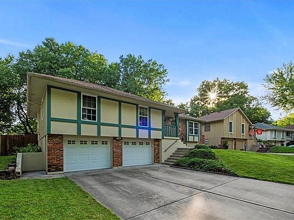 4th image of 5012 S Kendall Dr
