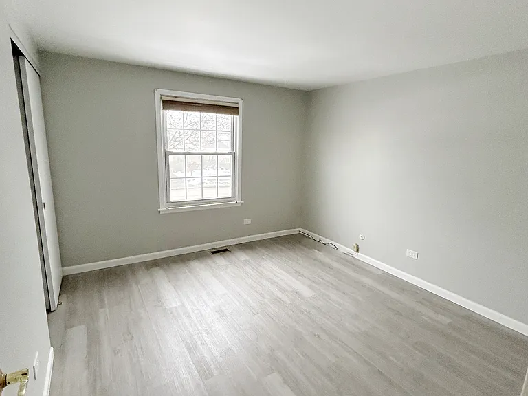 637 Independence Ave — Photo 8