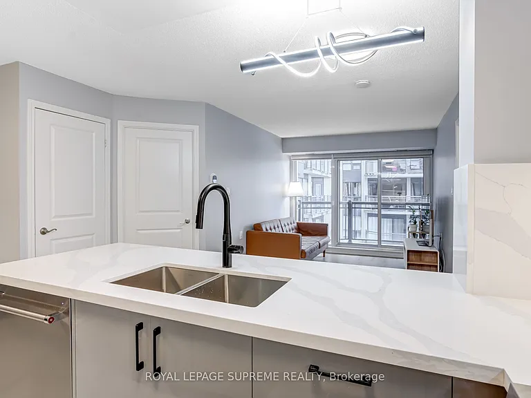 872 Sheppard Ave W #301 — Photo 5