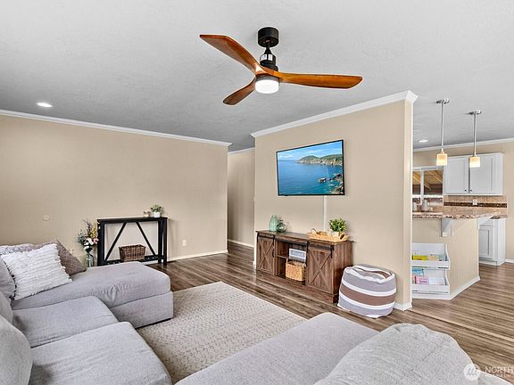 5th image of 7618 157th Street Ct E #93
