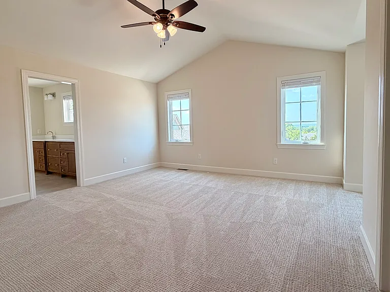 5621 Maggie Way — Photo 11