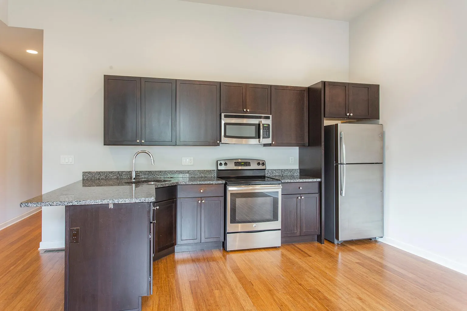407 N 40th St #415-105 photo 1