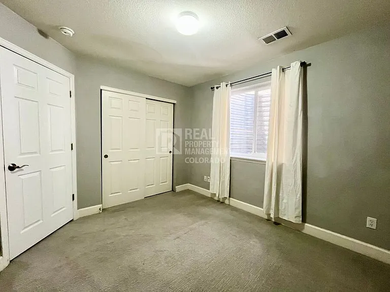 1316 S Duquesne Cir — Photo 15