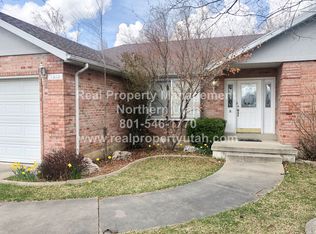 1383 E Indian Springs Cir, Layton, UT 84040